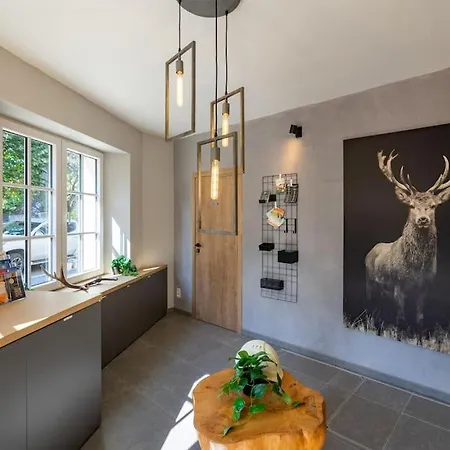 Le Comble Amoureux 라로셰안알데네